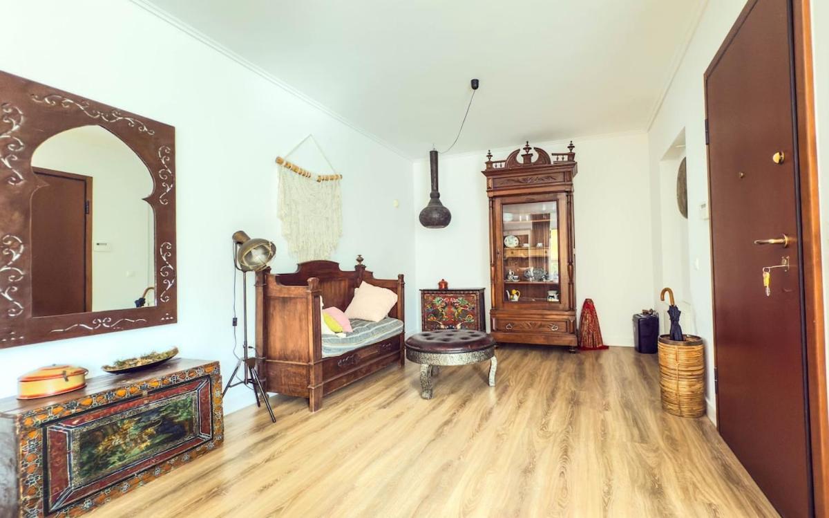 Apartamento Σύγχρονο Vintage Στο Μαρούσι Atenas Exterior foto
